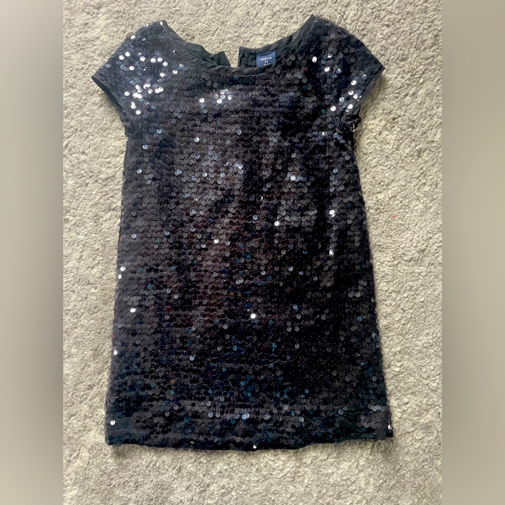 Black sequin party dress